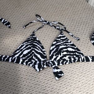 Victoria’s Secret bikini top